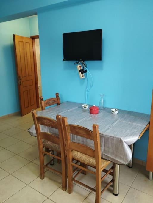 Elios.apt.3 * Almyrida (Crete)