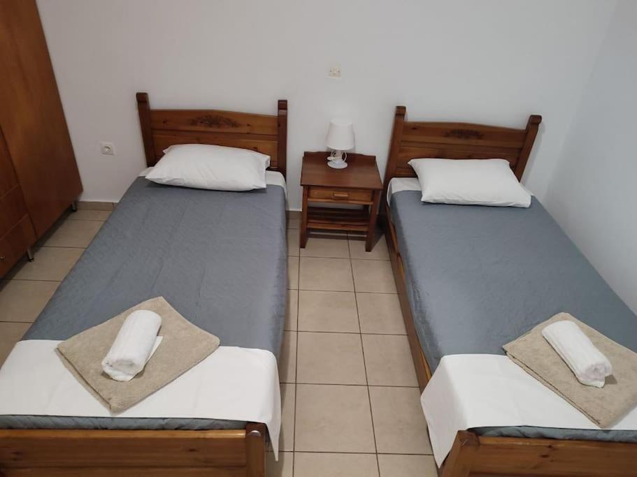 Elios.apt.3 * Almirida